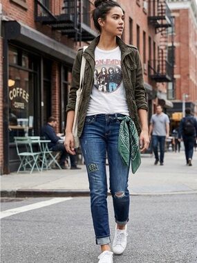 American Eagle Outfitters Women's Dark Blue Slim Boyfriend Jeans/E154